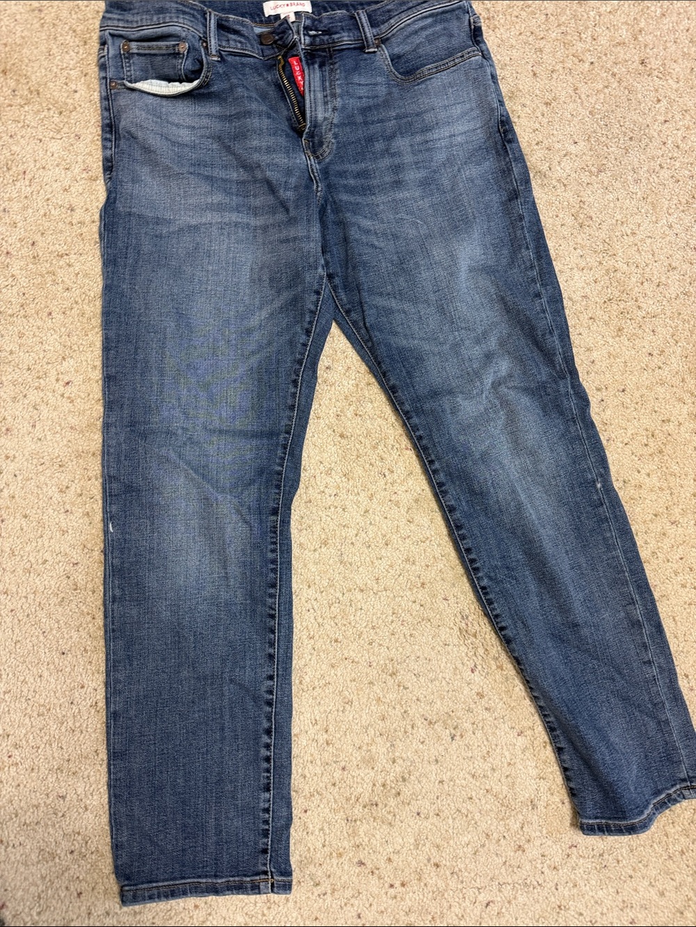 Lucky Brand Athletic Straight Dark Wash Jeans 34x32